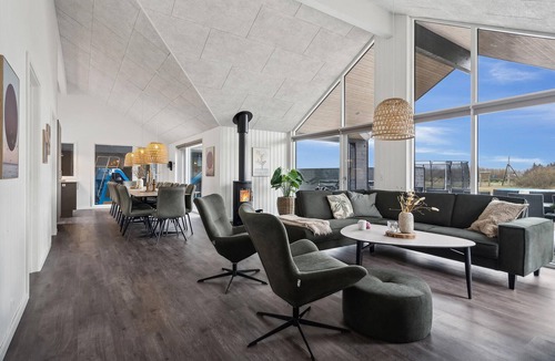 Hvide Sande House | Lovely home in Hvide Sande with sauna