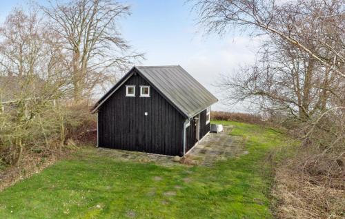 Idestrup House | Lovely Home In Idestrup With Kitchen