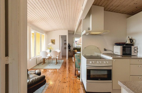 Kalundborg House | Lovely home in Kalundborg with kitchen