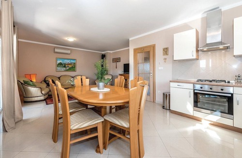 Kijevo House | Lovely home in Kijevo