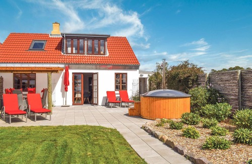 Knebel House | Lovely home in Knebel with house sea view
