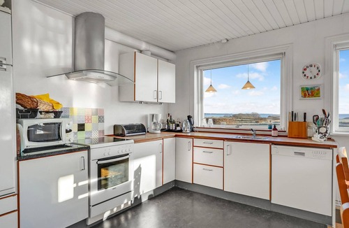Knebel House | Lovely home in Knebel with WiFi