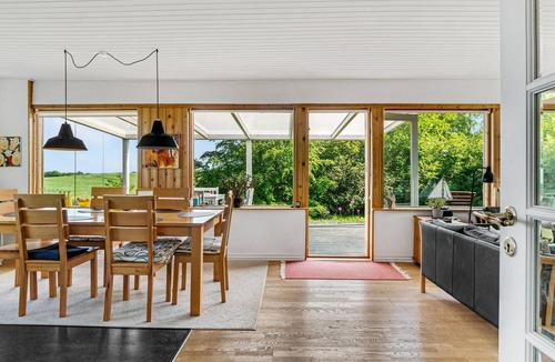 Knebel House | Lovely home in Knebel with WiFi