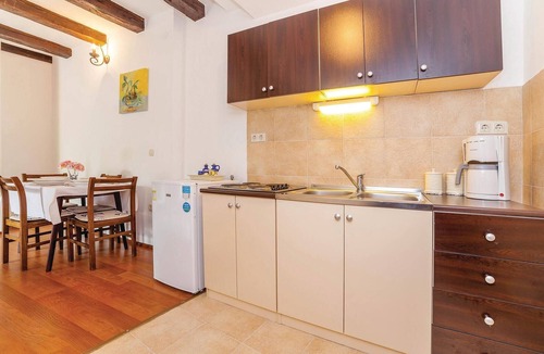 Kraljevica House | Lovely home in Kraljevica with WiFi