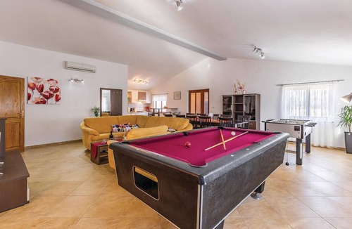 Krnica House | Lovely home in Krnica