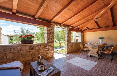 Rakalj House | Lovely home in Krnica