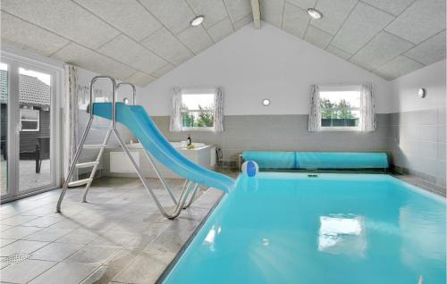 Nr. Lyngby House | Lovely Home In Løkken With Sauna
