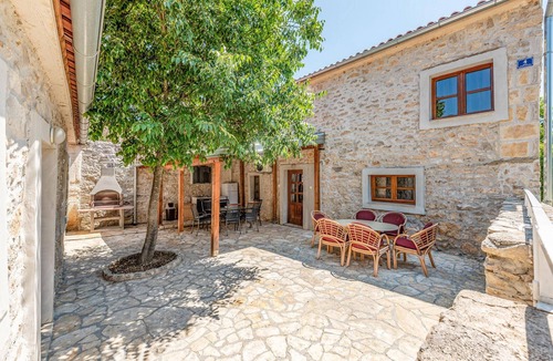 Polaca House | Lovely home in Lisane Tinjske