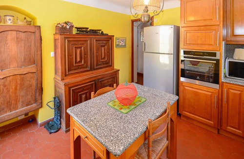 La Garde House | Lovely home in La Garde with kitchen