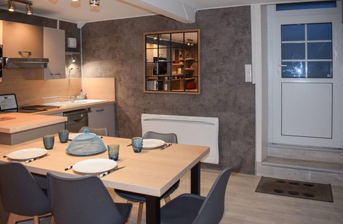 Brelevenez House | Lovely home in Lannion with WiFi