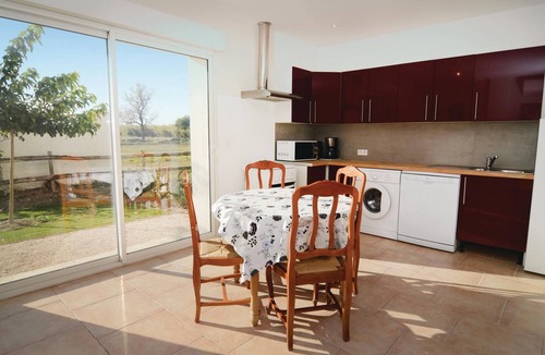 Le Sambuc House | Lovely home in Le Sambuc