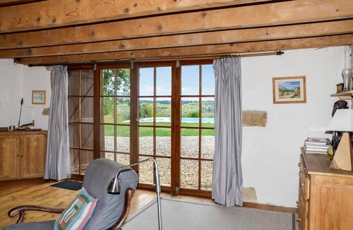 Loisia House | Lovely home in Loisia