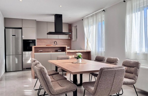 Lozovac House | Lovely home in Lozovac