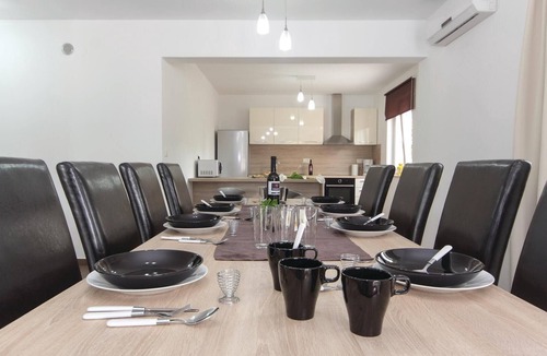Filipana House | Lovely home in Marcana