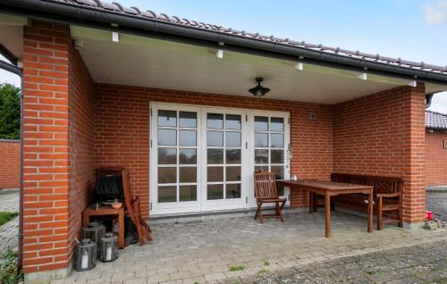 Vejlby Fed House | Lovely Home In Middelfart With Sauna