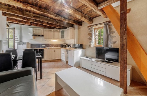 Mont-Dol House | Lovely home in Mont-Dol with WiFi
