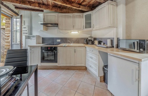 Mont-Dol House | Lovely home in Mont-Dol with WiFi