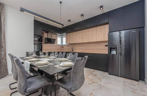 Murvica House | Lovely home in Murvica with private swimming pool, can be inside or outside