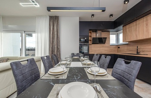 Murvica House | Lovely home in Murvica with private swimming pool, can be inside or outside