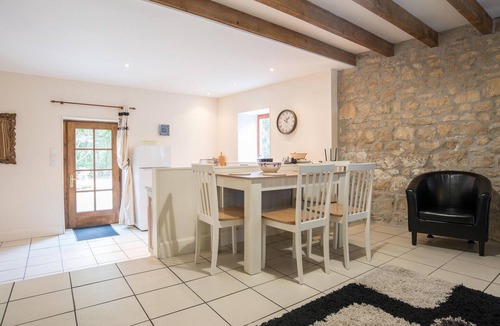 Nanclars House | Lovely home in Nanclars with kitchen