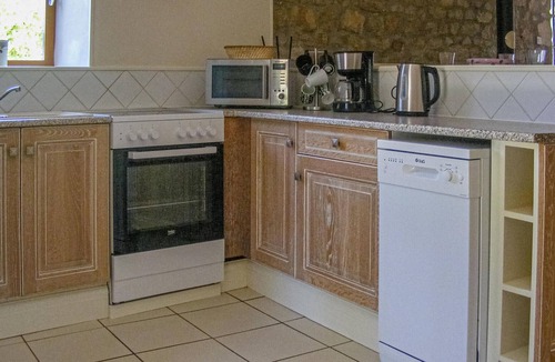 Nanclars House | Lovely home in Nanclars with kitchen