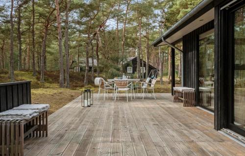 Spidsegard House | Lovely Home In Nexø With Wifi
