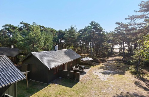 Nexø House | Lovely home in Nexø with house sea view