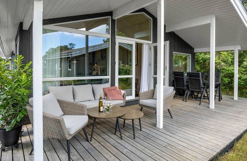 Bedegaard House | Lovely home in Nexø with sauna