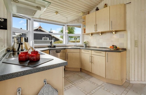 Nordborg House | Lovely home in Nordborg with kitchen