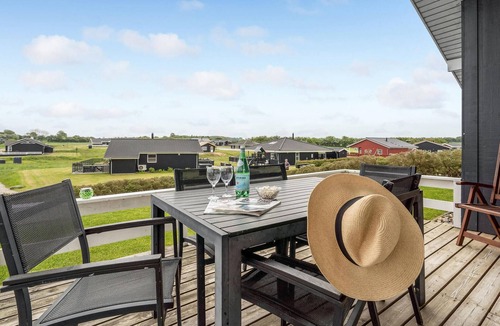 Nordborg House | Lovely home in Nordborg with kitchen