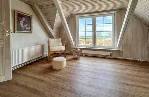 Nordborg House | Lovely home in Nordborg with house sea view