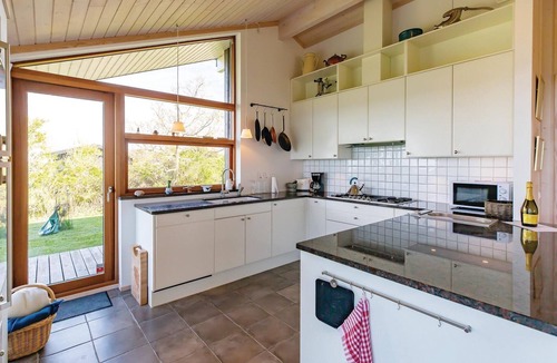 Ebbeløkke House | Lovely home in Nykøbing Sj with house sea view