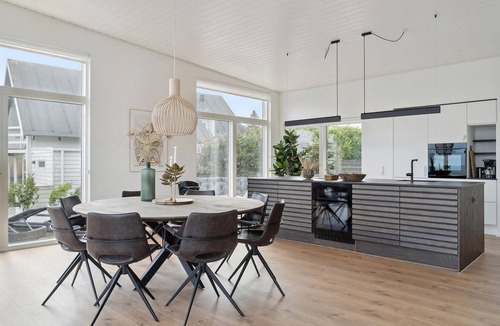 Saksild Strand House | Lovely home in Odder with WiFi