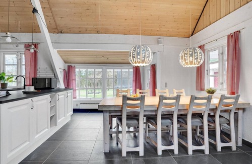 Jegum House | Lovely home in Oksbøl with sauna