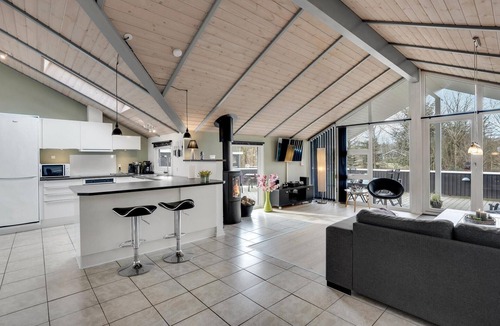 Jegum House | Lovely home in Oksbøl with sauna