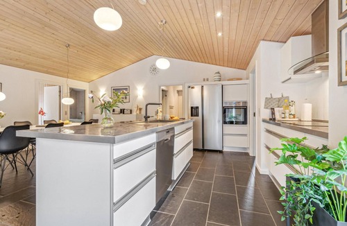 Jegum House | Lovely home in Oksbøl with sauna