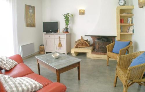 Olonne-sur-Mer House | Lovely Home In Olonne Sur Mer With Wifi