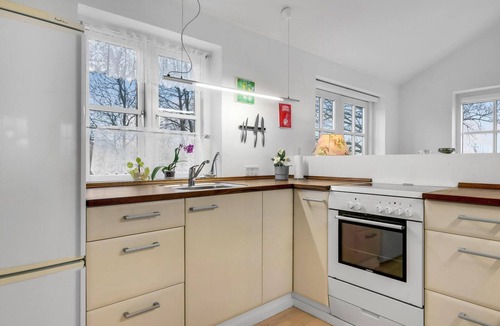 Olsted House | Lovely home in ølsted with kitchen
