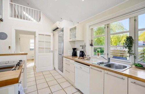 Or House | Lovely home in Orø with house sea view