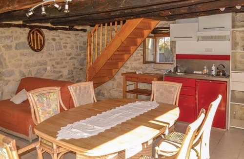 Padirac House | Lovely home in Padirac with WiFi