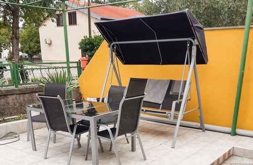 Podhum House | Lovely home in Podhum with house a panoramic view