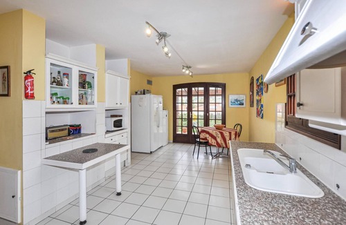 Prades House | Lovely home in Prades