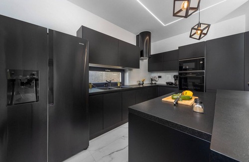 Banjol House | Lovely home in Rab with WiFi