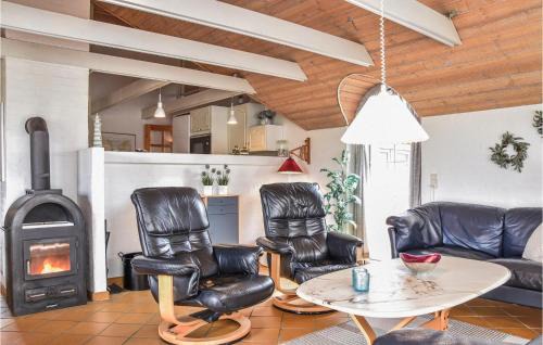 Houvig House | Lovely Home In Ringkøbing With Sauna