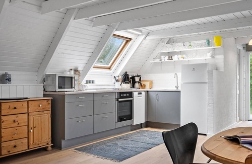Lodbjerg Hede House | Lovely home in Ringkøbing with kitchen