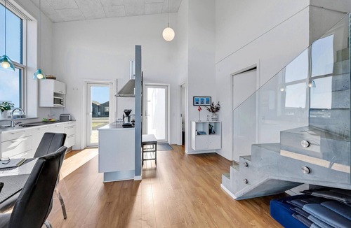 Sondervig House | Lovely home in Ringkøbing with WiFi