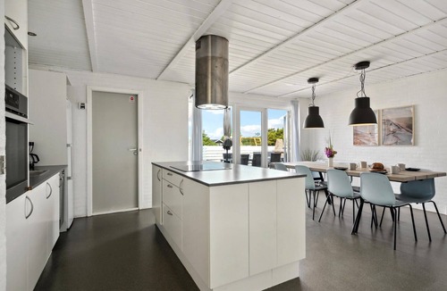 Klegod House | Lovely home in Ringkøbing with sauna
