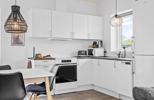 Ringkobing House | Lovely home in Ringkøbing with kitchen