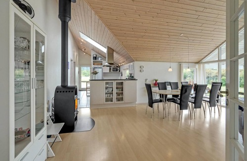 Kramnitse House | Lovely home in Rødby with sauna