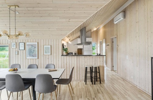 Kramnitse House | Lovely home in Rødby with sauna
